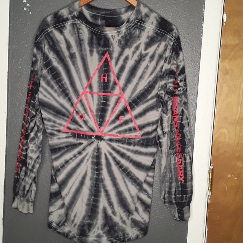 HUF long-sleeve shirt